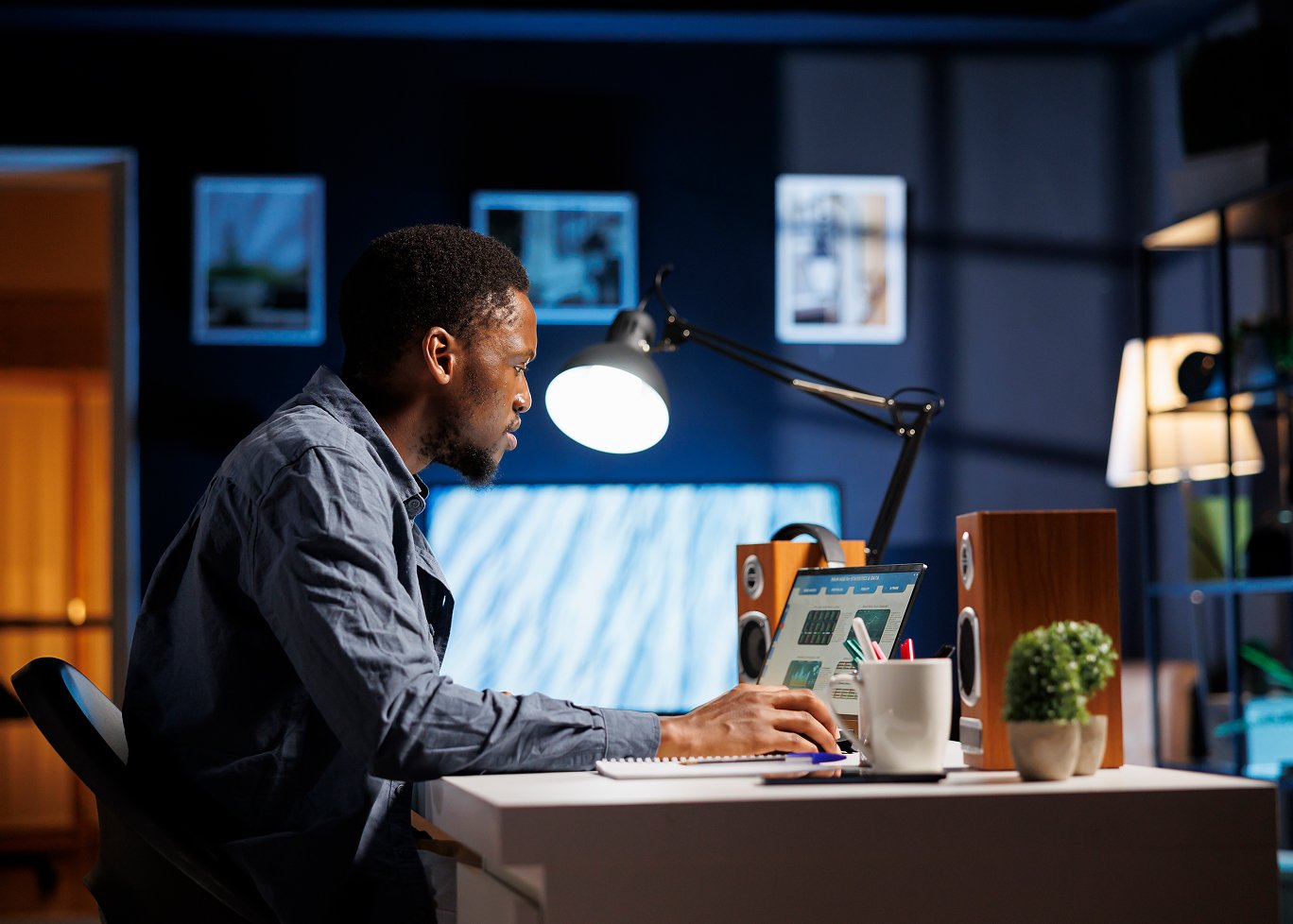 How to Set Freelance Rates and Negotiate with Confidence